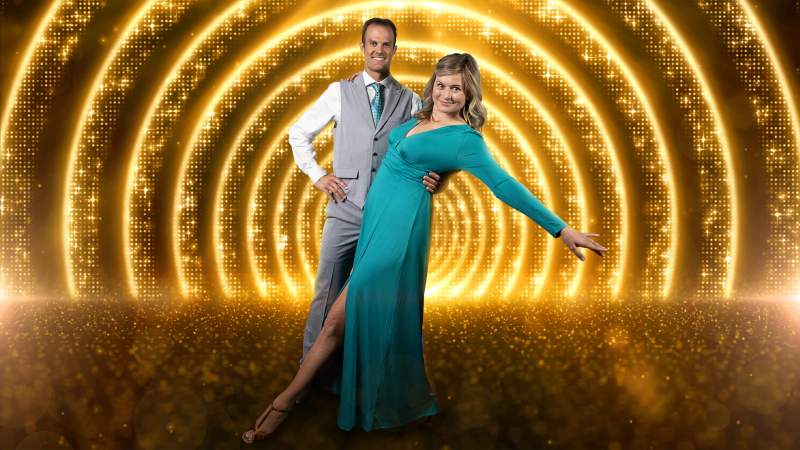 Star Dancer Dr. Kurt Barnhill dancing with Daisy